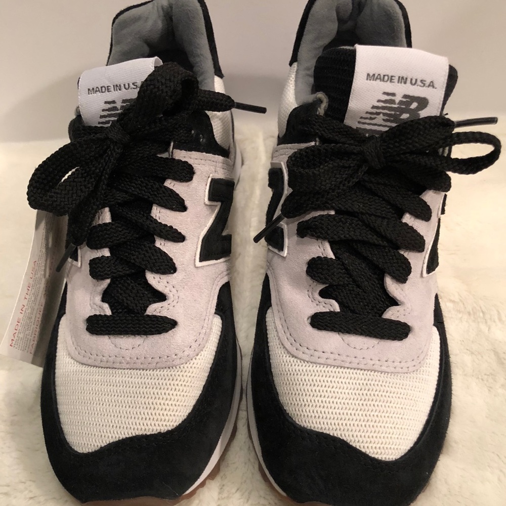 New balance womens classic sneakers